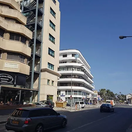 Flat 108 Marina Center *